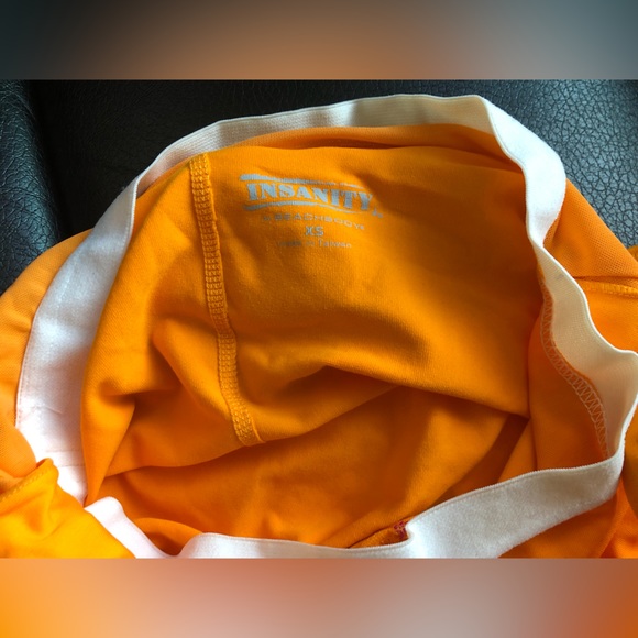 INSANITY women’s Strappy Dig Deeper Tank Top NWOT! XS Mango Violet color - Picture 4 of 5